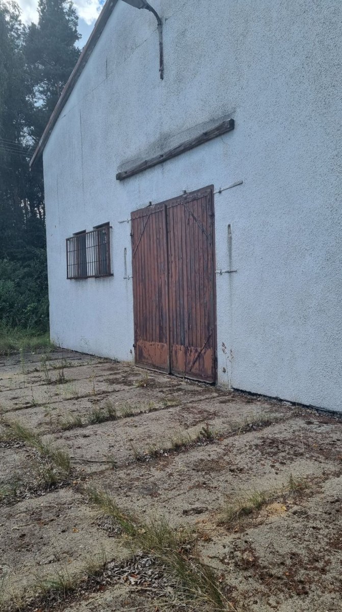 Teren 4,96 ha z halą produkcyjną w pobliżu S7