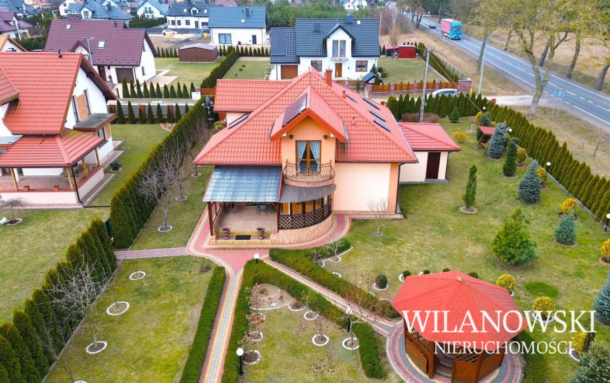 Dom z zachwycającym ogrodem - Szydłowo, ul. Modrzewiowa