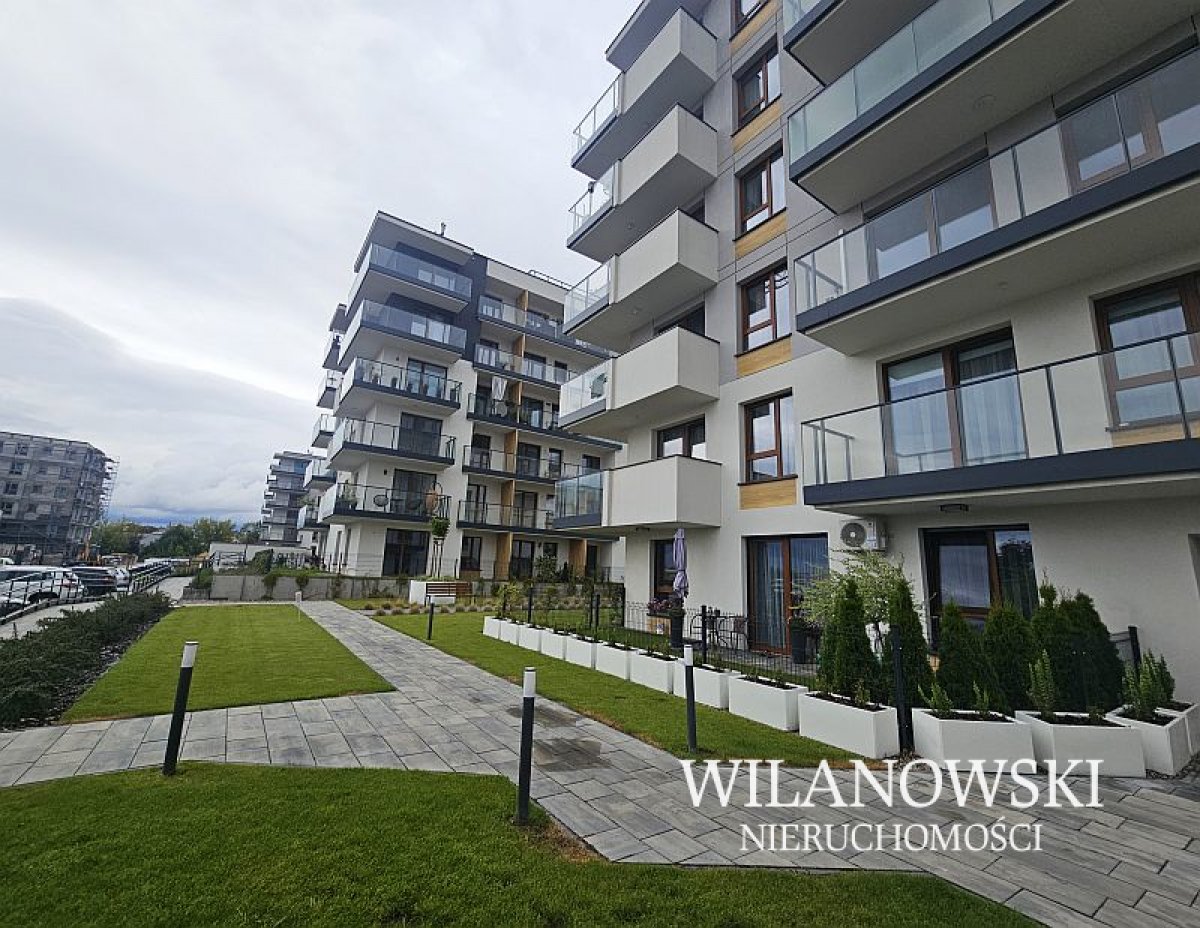 Nowoczesne M-3 / balkon / miejsce postojowe/ komórka lokatorska