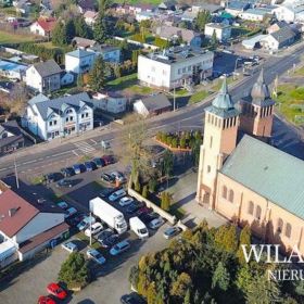  Budynek handlowo-usługowo-mieszkalny w centrum Gruduska