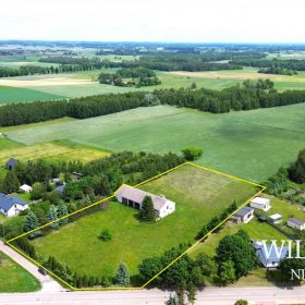Działka z budynkiem gospodarczym + łąka / 1,08 ha / Dąbek
