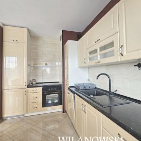 2 pokoje/ w pełni wyposażone/ balkon / tuż obok galerii handlowej