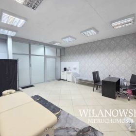 BUDYNEK HANDLOWO - USŁUGOWO-MIESZKALNY W ŚCISŁYM CENTRUM MŁAWY