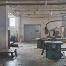 Zakład produkcyjny wraz z domem na ponad 2-hektarowej działce