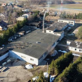 Zakład produkcyjny wraz z ładnym domem na ponad 2-hektarowej działce