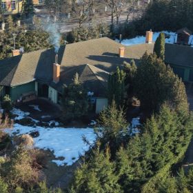 Zakład produkcyjny wraz z ładnym domem na ponad 2-hektarowej działce