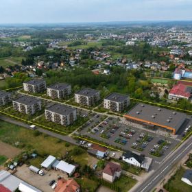 Pod budynek handlowo-usługowy z wydanymi Warunkami Zabudowy i bloki